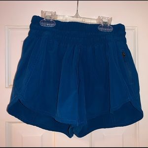Lululemon Tracker Shorts 4”